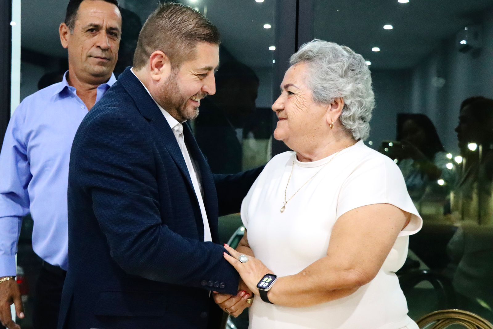 José Paz López Elenes celebra a maestras y maestros en su día