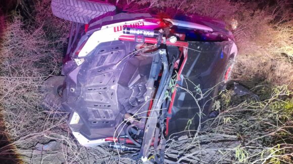 Joven de 17 años resulta herida tras volcadura de razer en Las Glorias, Guasave, Sinaloa
