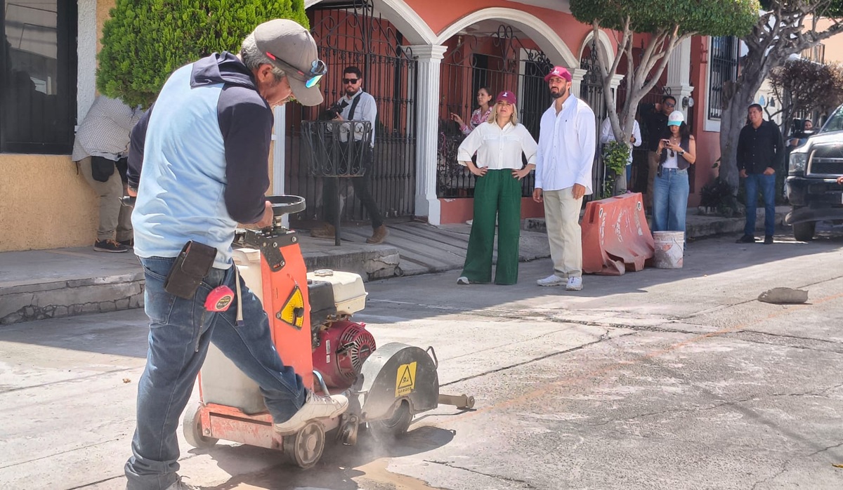 Jumapam rehabilita alcantarillado en la colonia Adolfo López Mateos