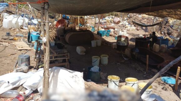Asestan golpe de más de 923 mdp al crimen organizado; inhabilitan tres laboratorios clandestinos en Sinaloa