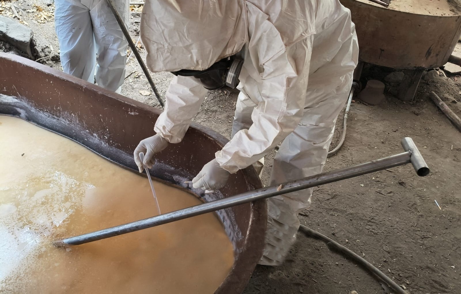 Marina desmantela dos laboratorios clandestinos en Culiacán