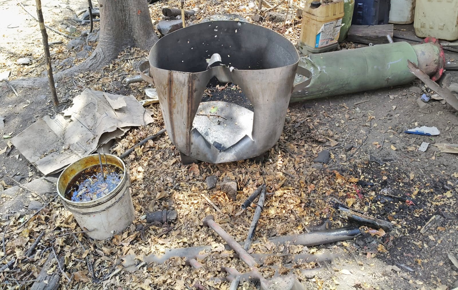 Marina desmantela dos laboratorios clandestinos en Culiacán