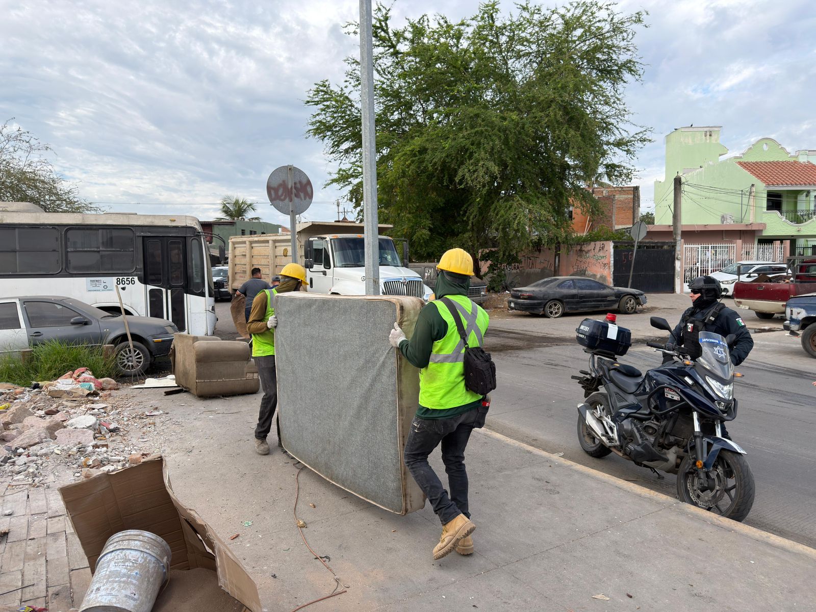 Jornada de limpieza en el Estero Estero del Infiernillo, Mazatlán