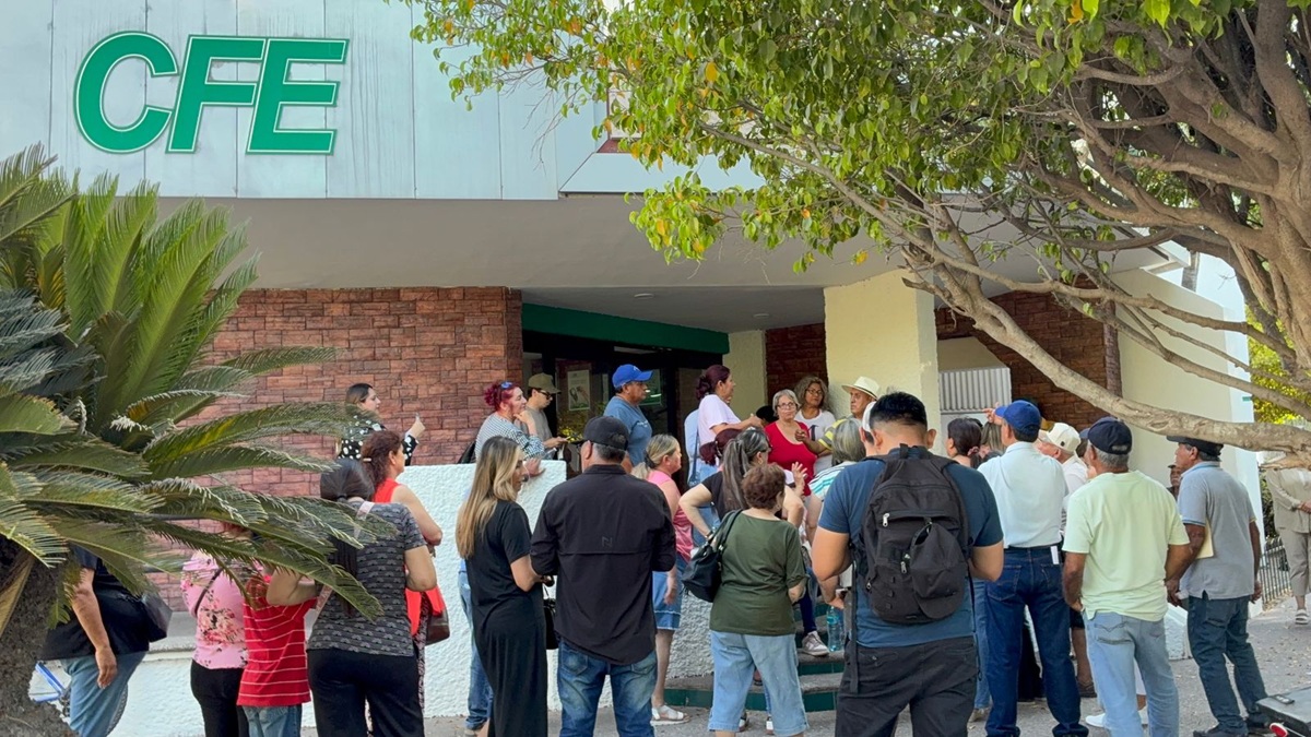 Acuerdan inconformes con autoridades de CFE en Los Mochis