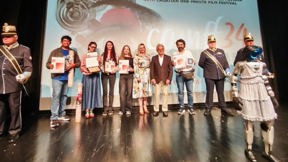 luis ramos gana tercer lugar con callese el hocico los mochis