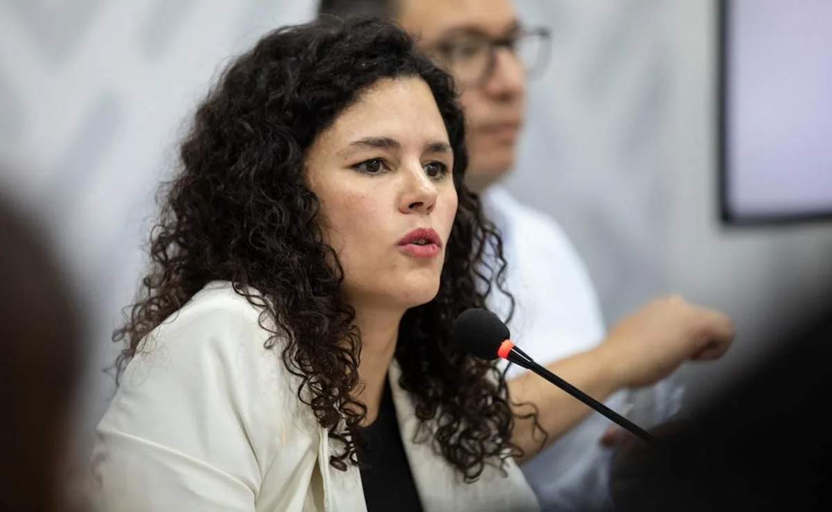 Luisa María Alcalde