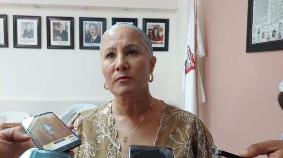 Lupita López alcaldesa de Salvador Alvarado, Sinaloa, reconoce y respalda a Yeraldine Bonilla como gobernadora interina de Sinaloa