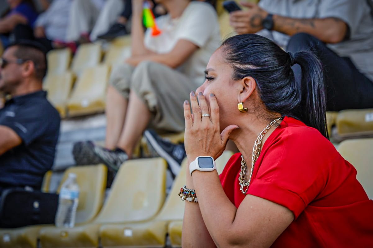 Madres de familia apoyan a sus hijos en el Mundialito Culiacán 2026