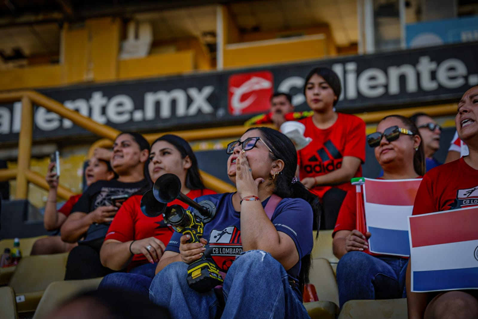 Madres de familia apoyan a sus hijos en el Mundialito Culiacán 2026