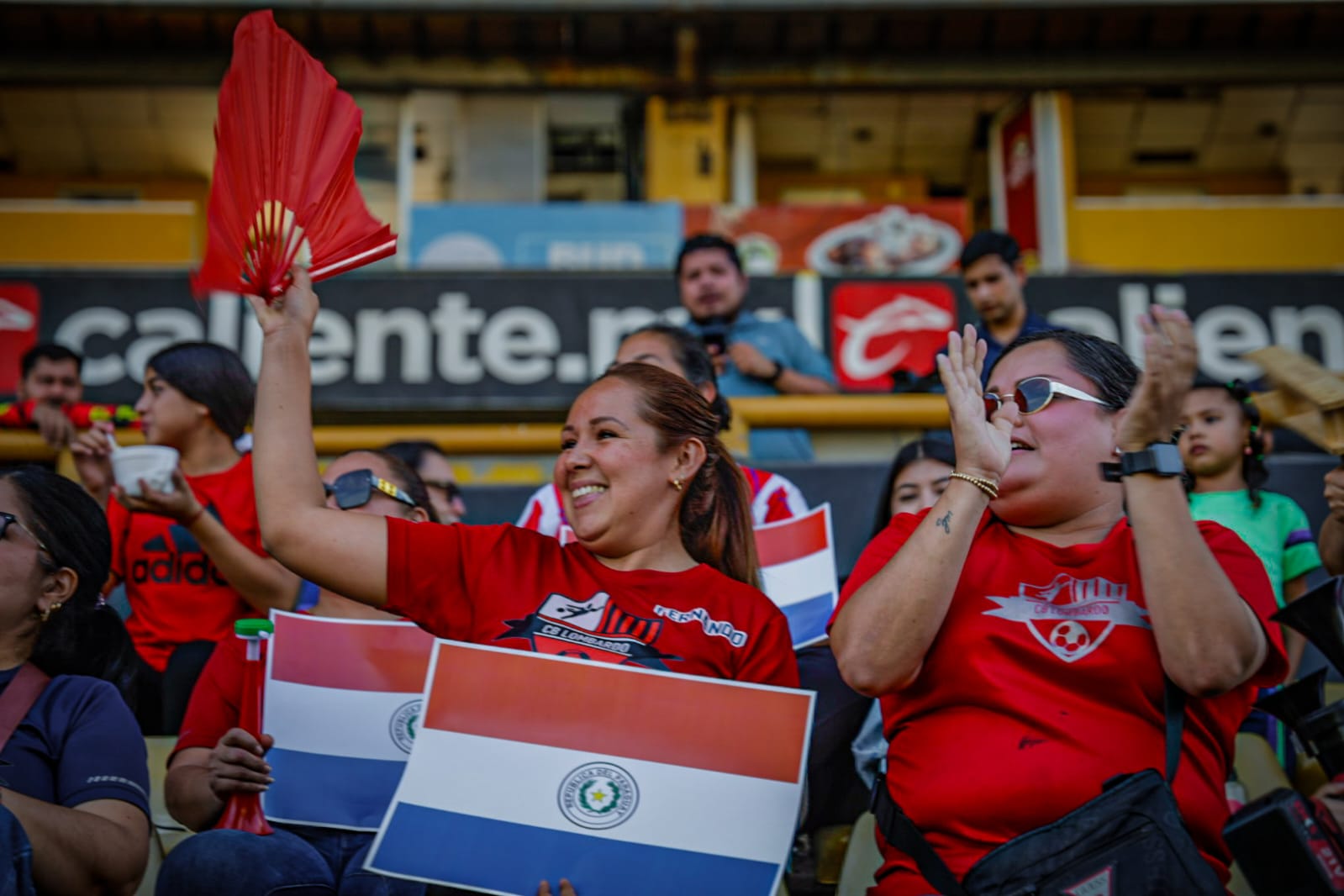 Madres de familia apoyan a sus hijos en el Mundialito Culiacán 2026