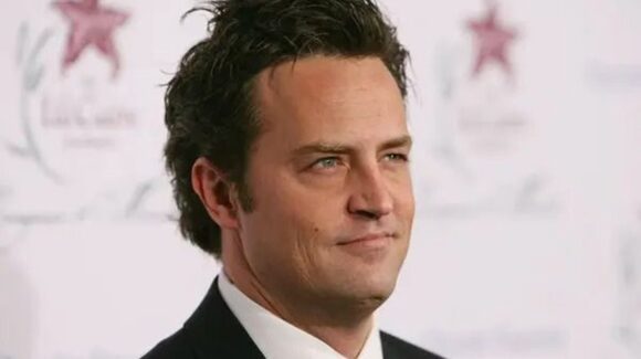 Condenan a exasistente de Matthew Perry por suministrarle ketamina