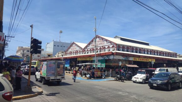 ¡De fiesta! Mercado municipal Pino Suárez en Mazatlán, Sinaloa llega a su 127 aniversario