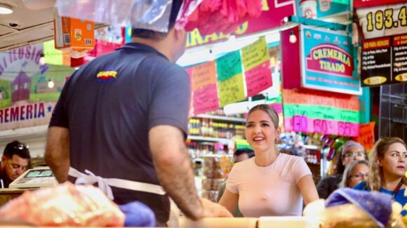 Mercado Pino Suárez de Mazatlán, Sinaloa; Estrella Palacios supervisa modernización histórica con avance del 75 por ciento