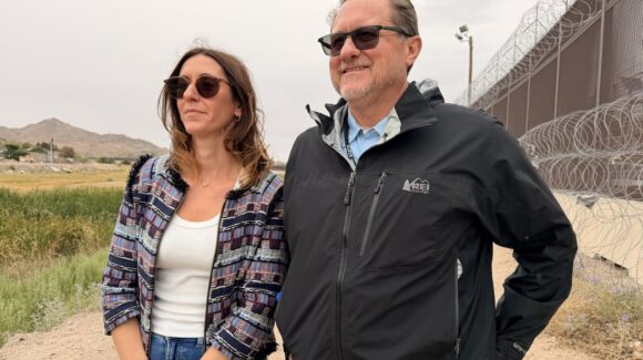 Contra los cárteles de México, funcionarios de Trump, viajan y coordinan esfuerzos en la línea fronteriza