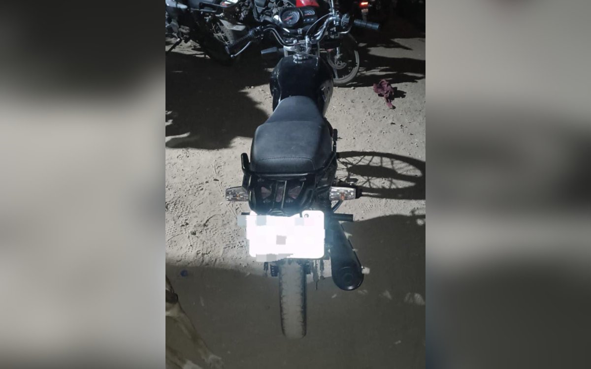 Motocicleta con reporte de robo vigente.