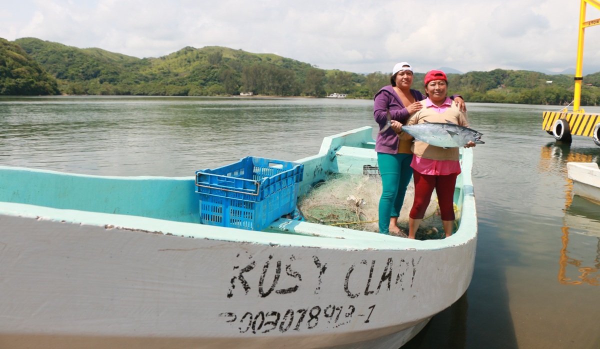 Mujeres pescadoras