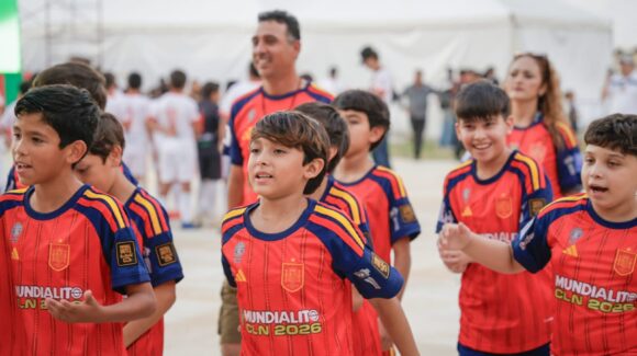¡Todo un éxito! Con más de 900 niños y niñas en el torneo, arranca el Mundialito Culiacán 2026: alcaldesa