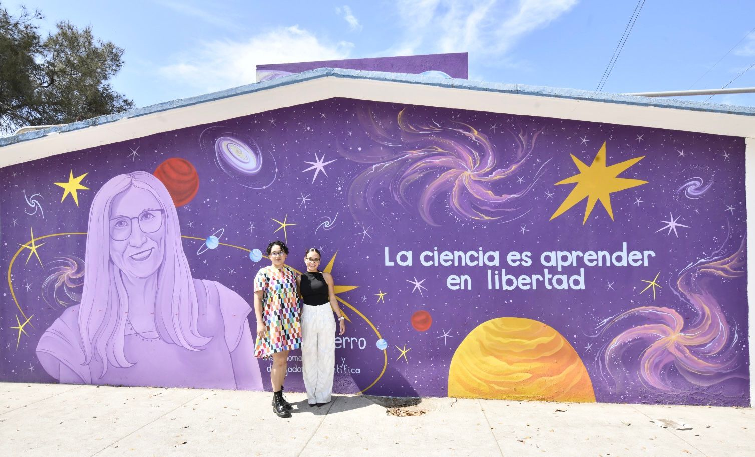 Inauguran mural en escuela de Mazatlán