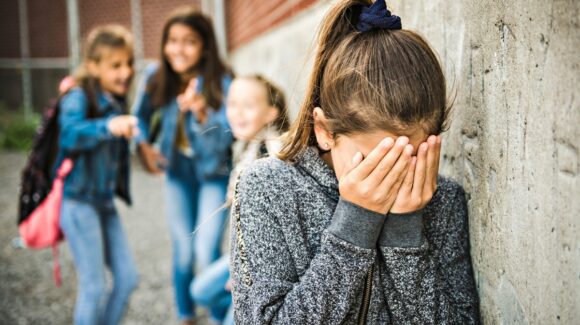 Las palabras pueden dejar huella, no dejes que se convierta en cicatriz: Día Internacional contra el Bullying