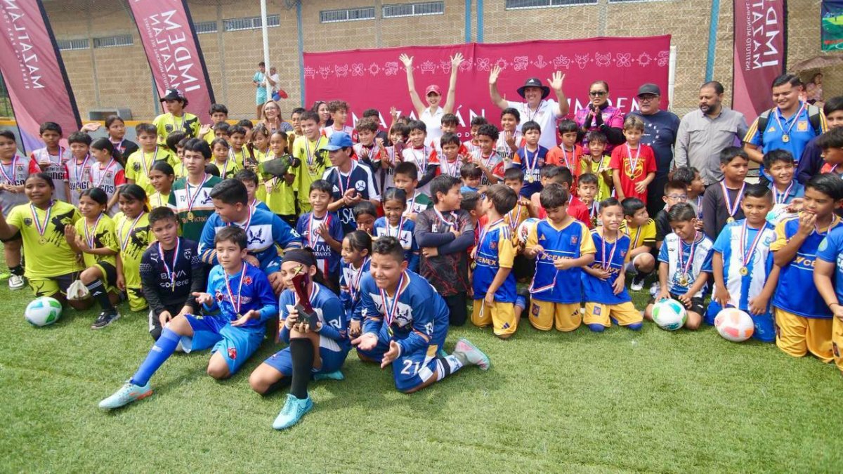 niñas y niños cierran torneo que apuesta por la paz y la prevencion en mazatlan fut