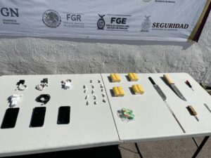 Objetos decomisados en el penal de Aguaruto, en Culiacán
