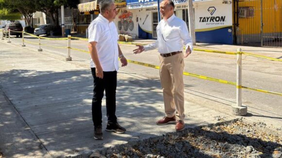 Avanza ayuntamiento de Ahome con reposición de banquetas y rehabilitación de vialidades