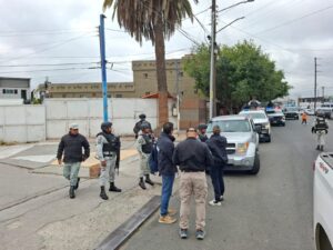Operativo contra el contrabando de camarón