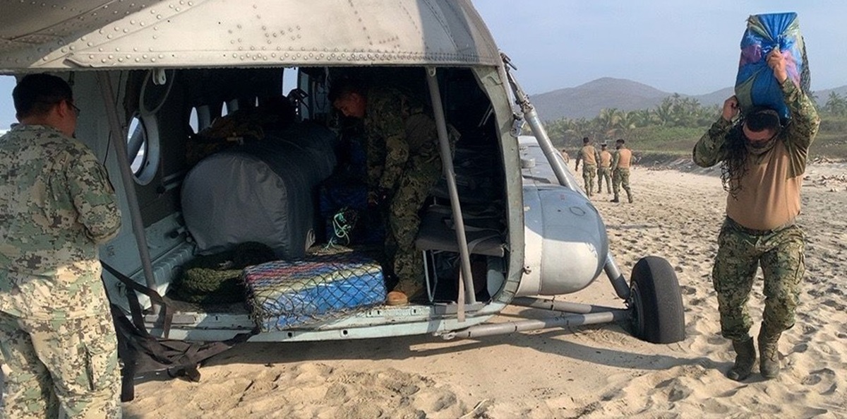 Operativo en Guerrero. Bultos de cocaína