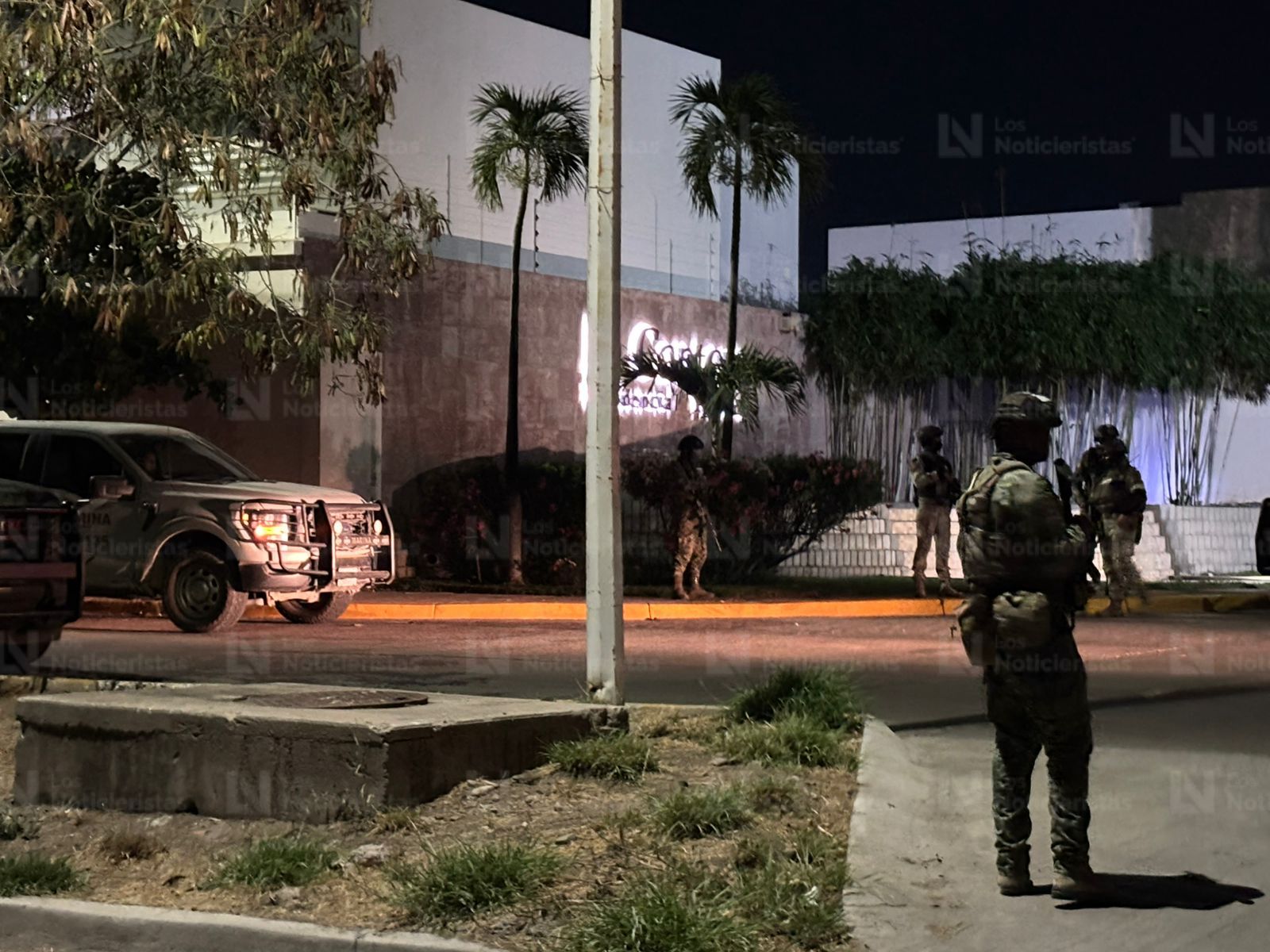 Operativo militar en el residencial La Cantera, en Culiacán