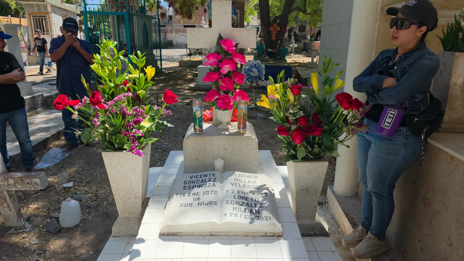 Panteón de Culiacán en Día de las Madres