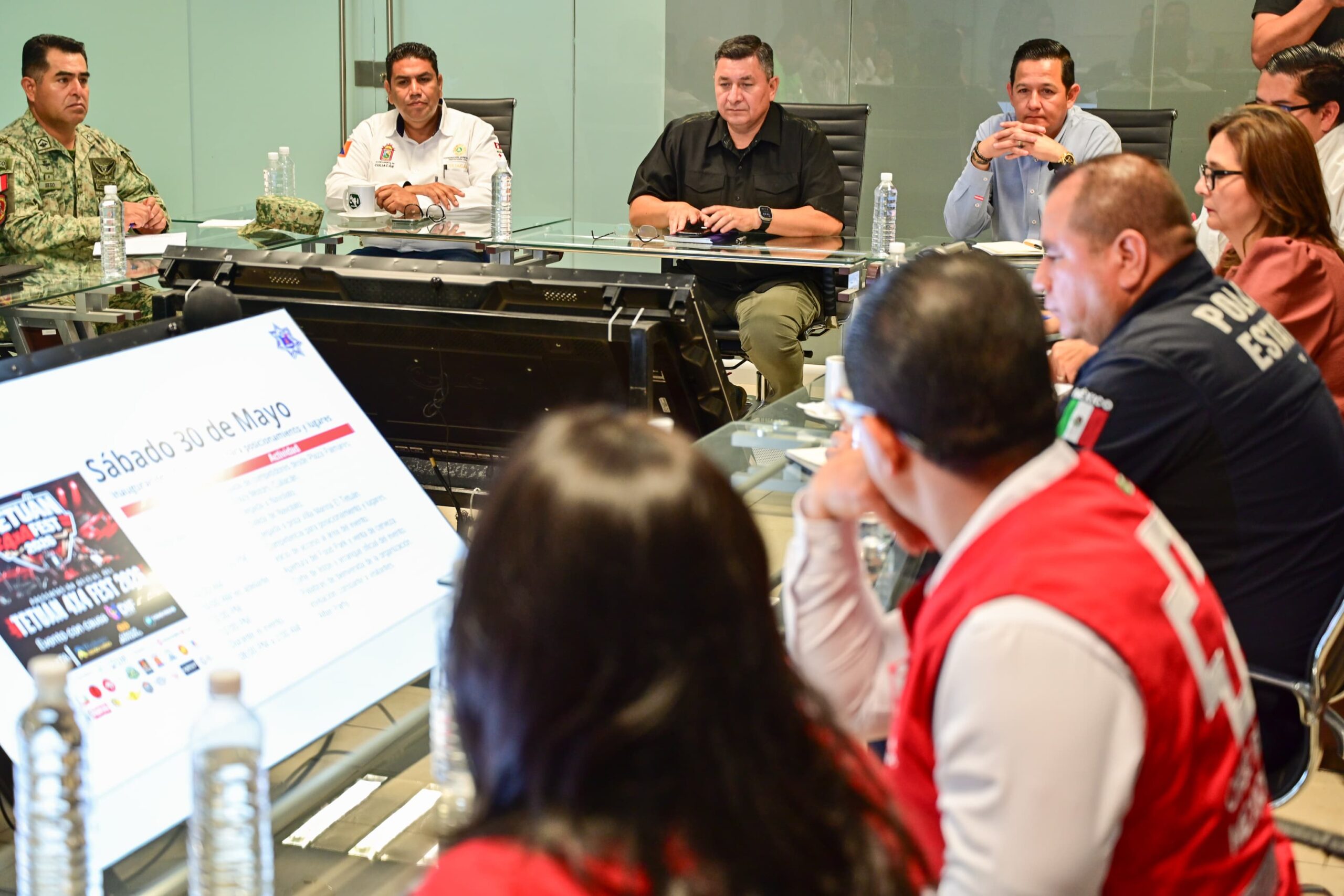 Grupo Interinstitucional, Protección Civil y cuerpos de auxilio sostuvieron una reunión con autoridades de Navolato