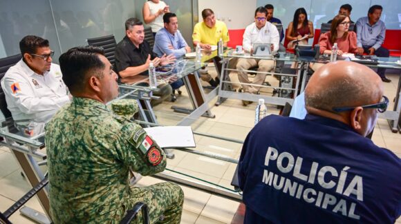 Autoridades de seguridad y cuerpos de auxilio se coordinan para el desarrollo de eventos el próximo fin de semana en Altata, Navolato