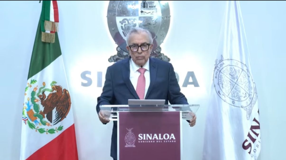 pide licencia ruben rocha moya