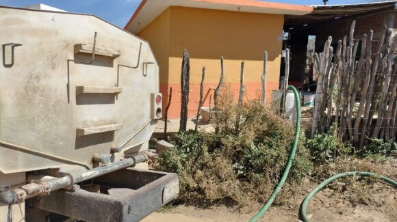 Sequía golpea la zona rural de Mazatlán, Sinaloa; Gobierno envía pipas de agua a más de 14 comunidades