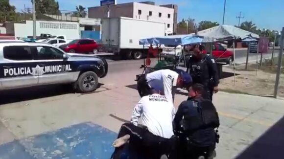 CEDH da seguimiento a caso de limpiavidrios detenido en Guasave; SSPyMS tiene tres días para responder
