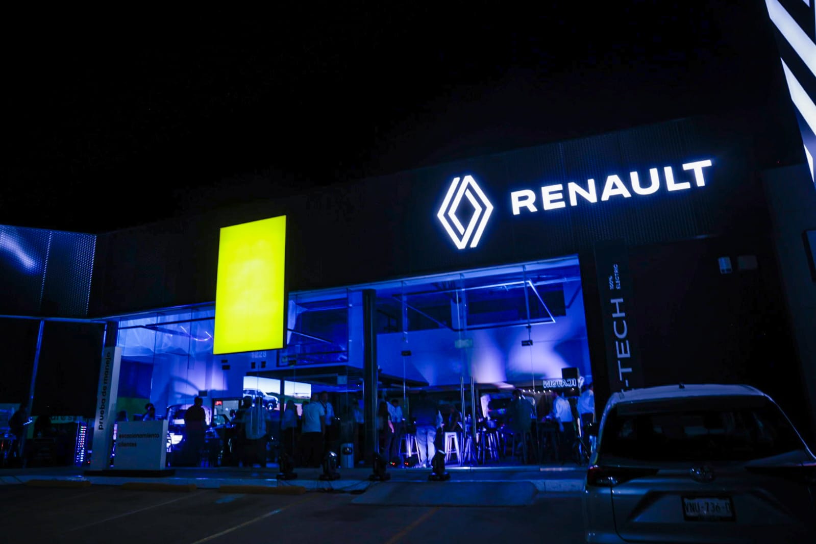 Presentación de la SUV Boreal de Renault en Culiacán