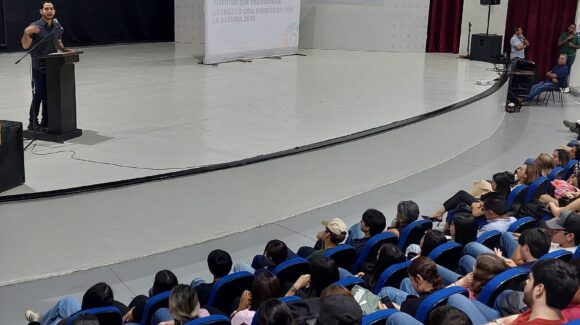Juventud alvaradense se activa por el futuro; presentan convocatoria Agenda 2030 en Guamúchil, Sinaloa