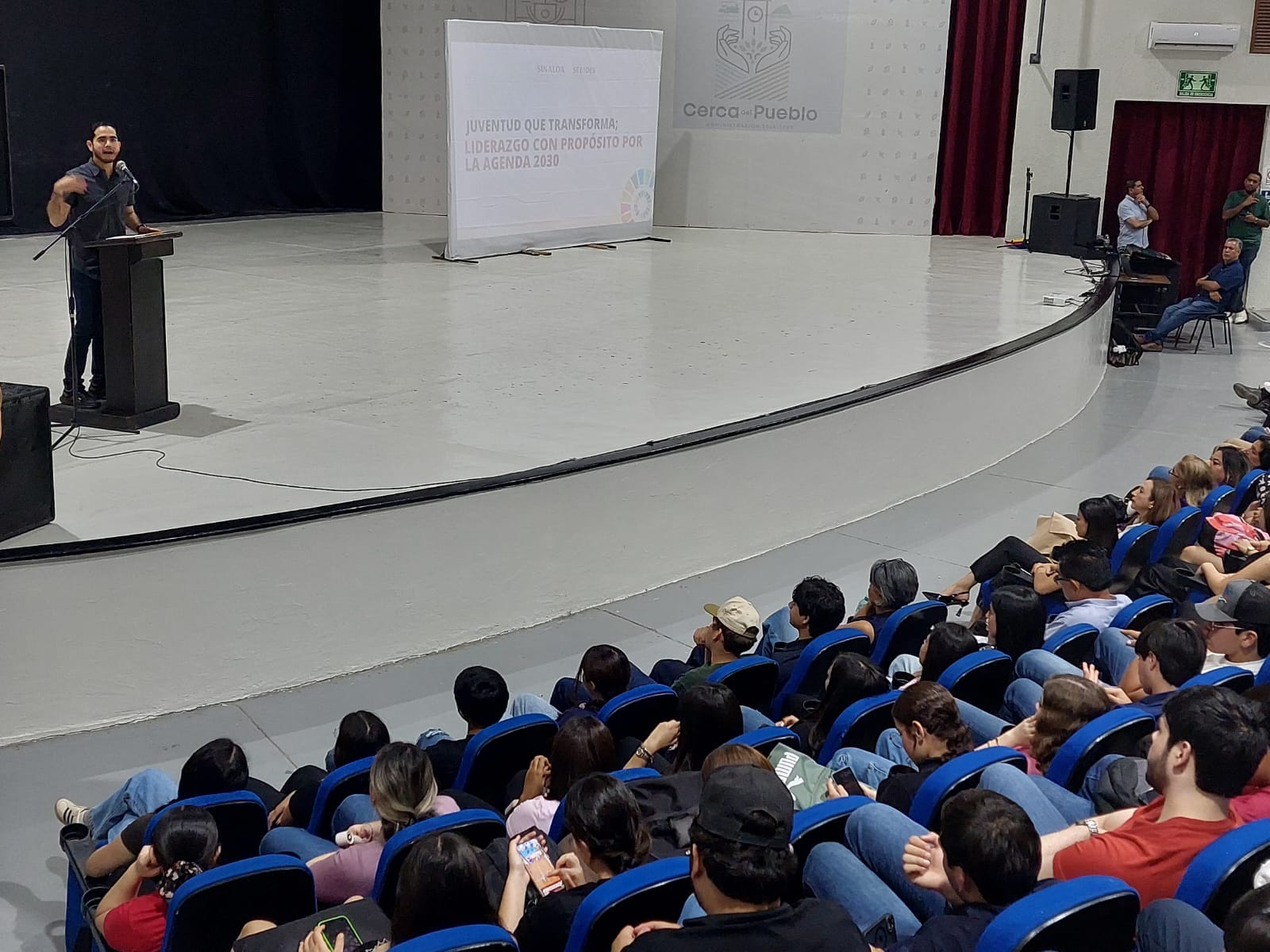 Presentan convocatoria Juventudes 2030 en Salvador Alvarado