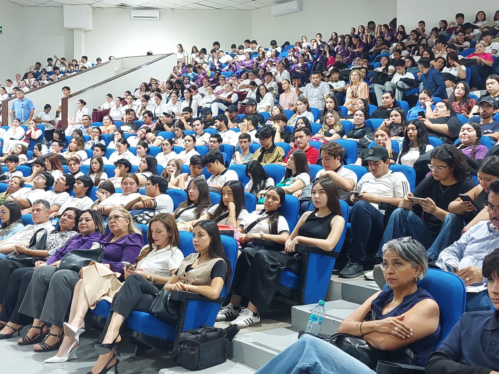 Presentan convocatoria Juventudes 2030 en Salvador Alvarado