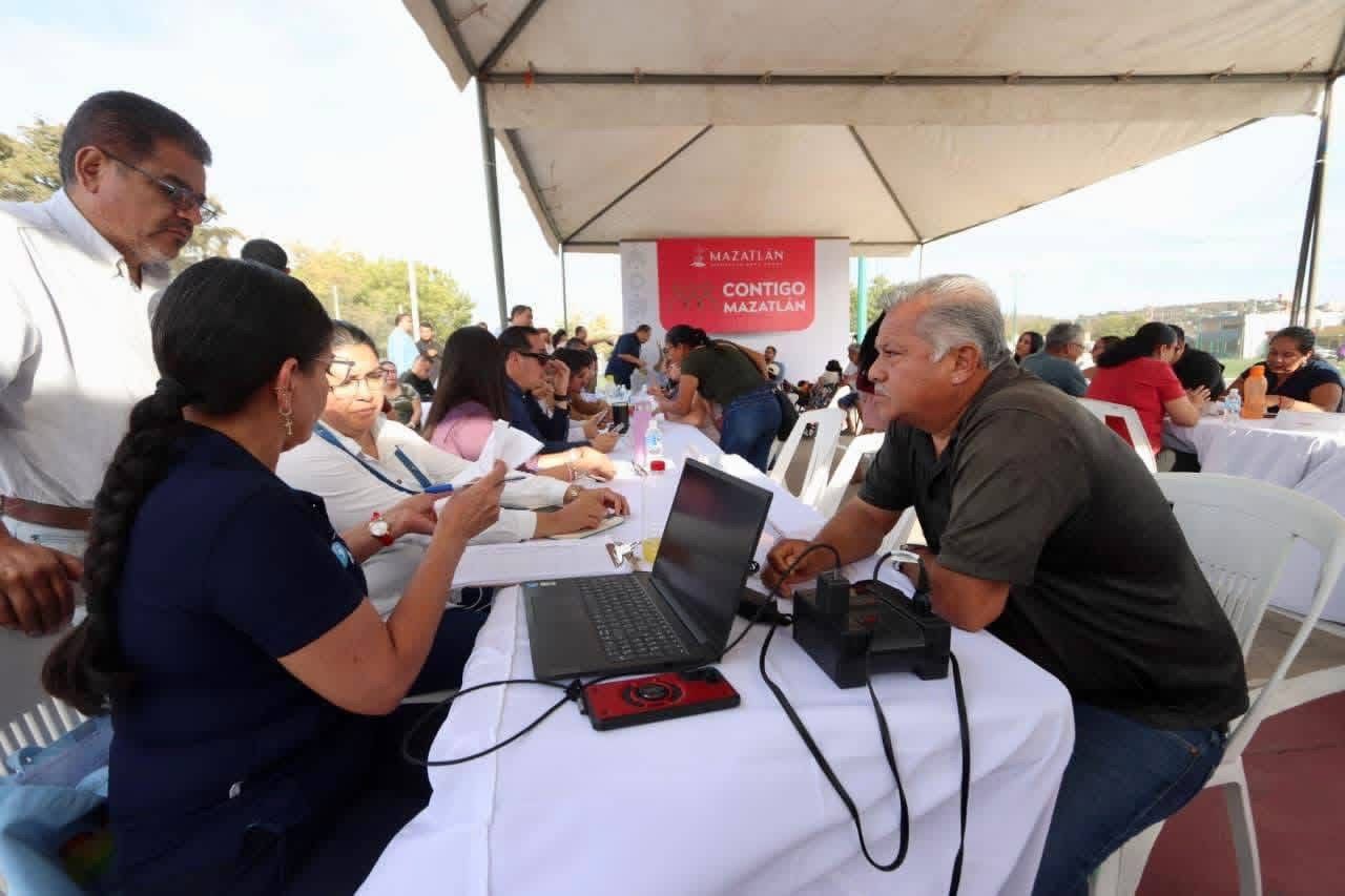Estrella Palacios, programa Contigo Mazatlán