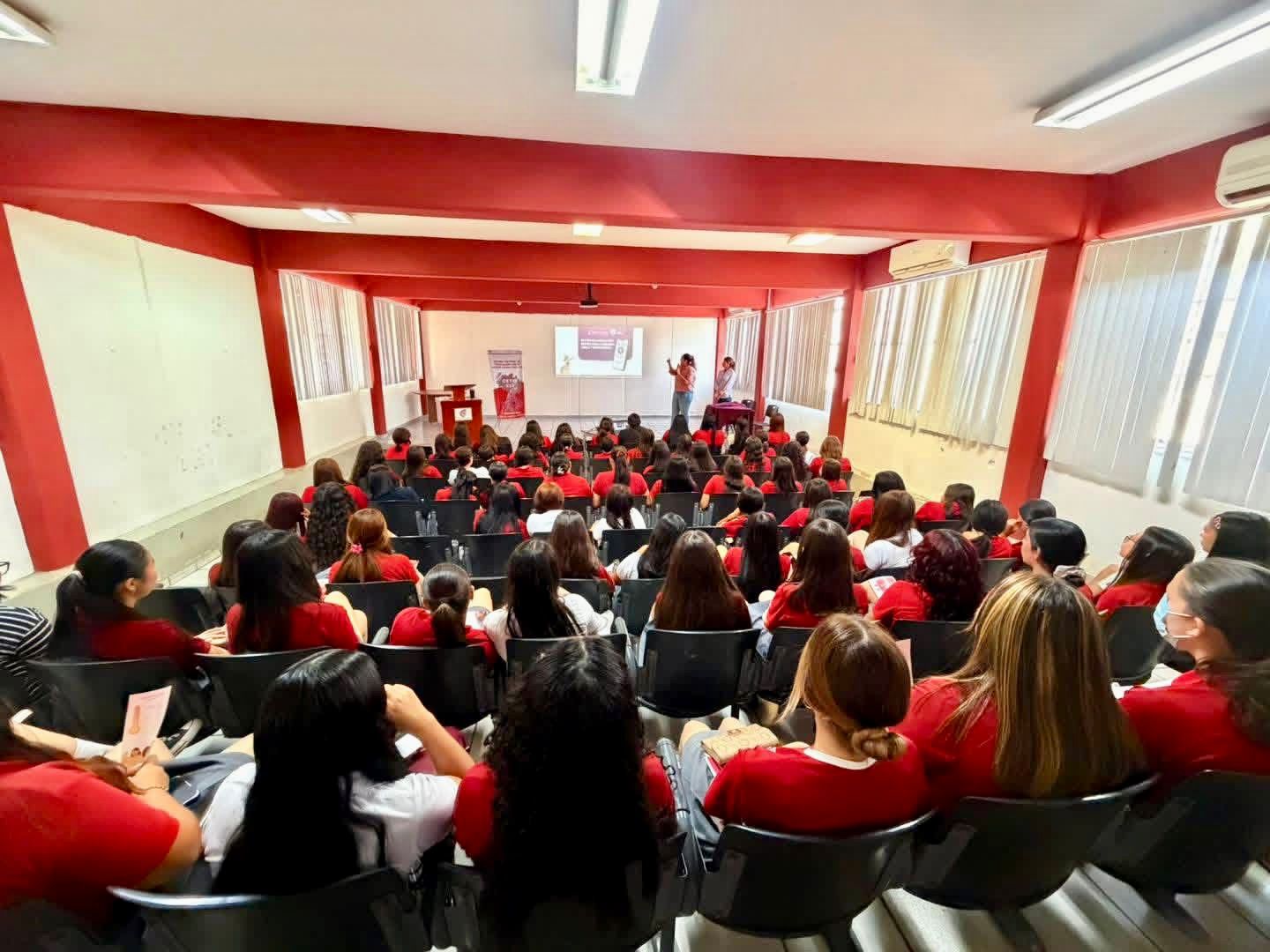 Programa de atención de Immujer en Mazatlán