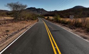 Rehabilitación de carretera en Sinaloa