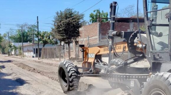 Rehabilitan calles y accesos rurales en Villa Unión con programa “Camino al Andar”, en Mazatlán
