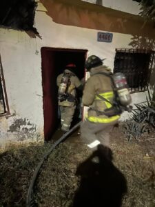 Rescate de hombre de incendio en Mazatlán