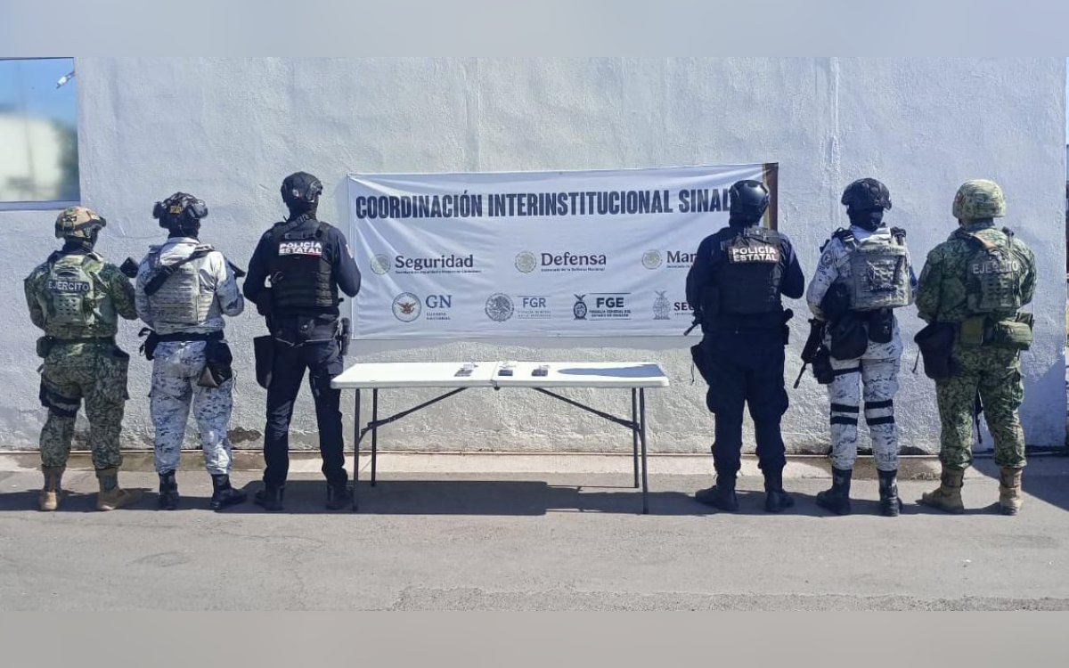 Personal de seguridad presenta los resultados de la revisión al penal de Aguaruto