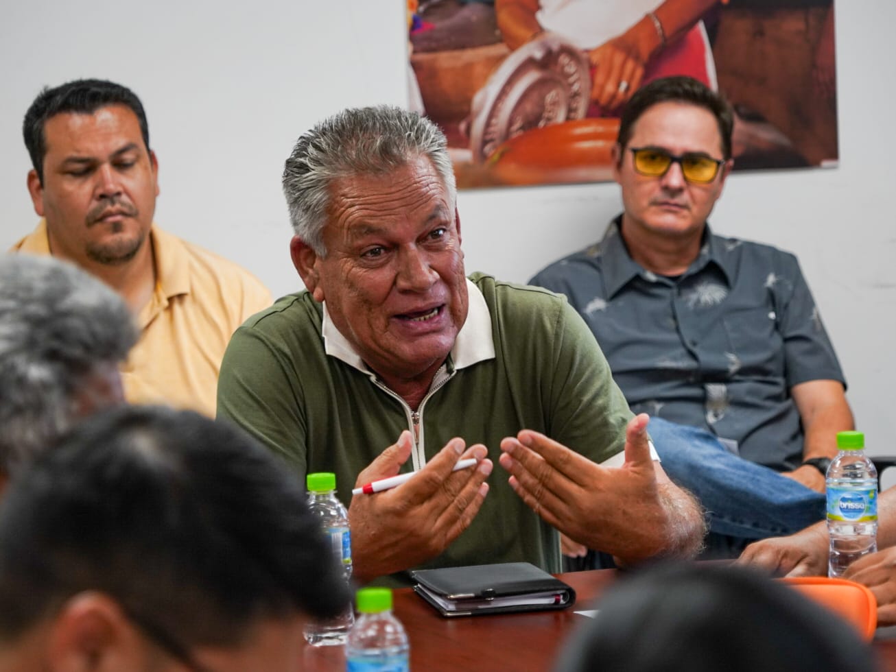 Sectur entrega credenciales a guías de turistas en Mazatlán