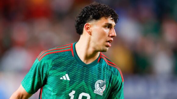 “Si todos nos unimos, haremos un gran mundial en casa”, Jorge Sánchez ya reportó con la selección mexicana