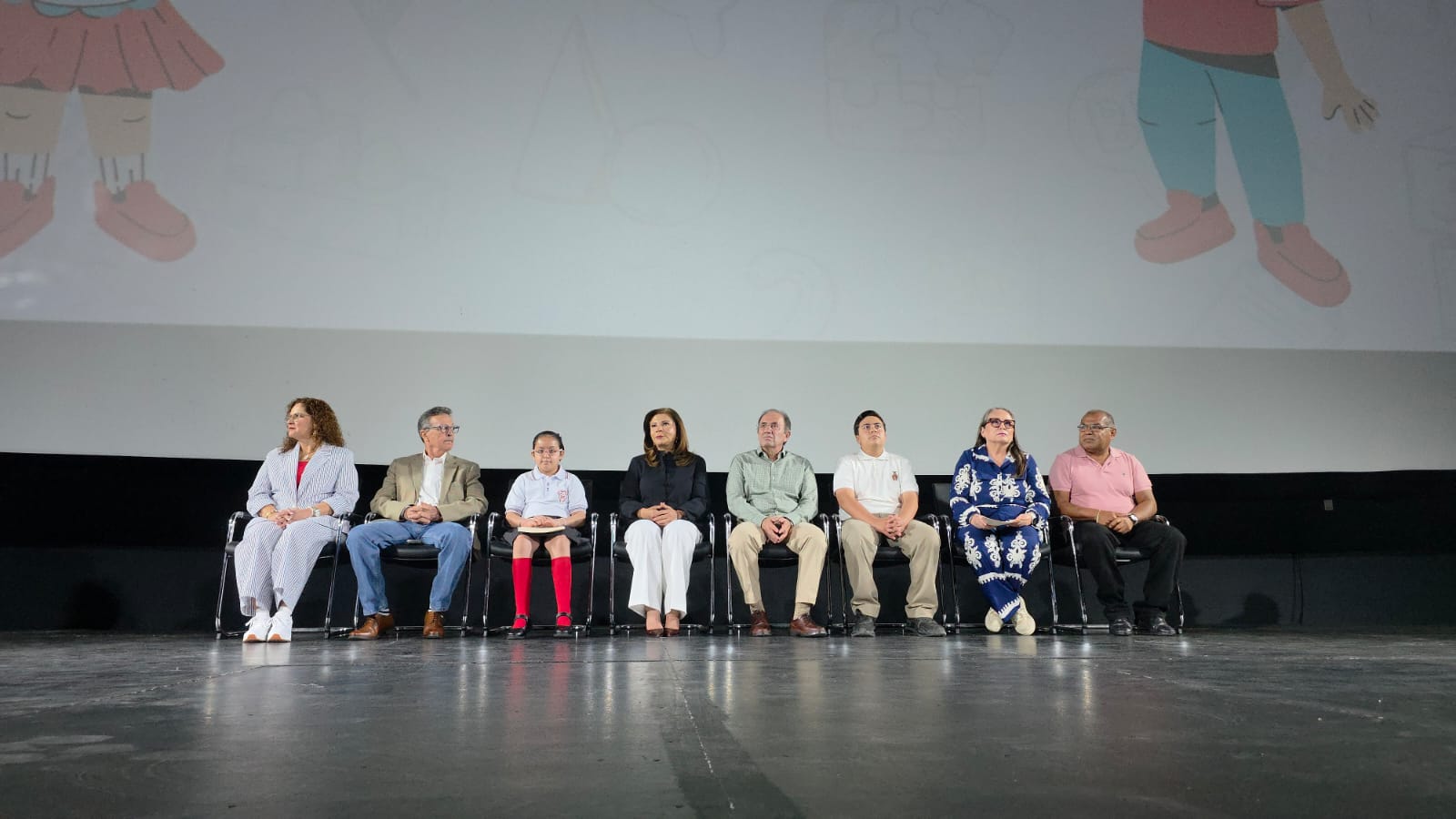 SEPyC premia a los 54 niños, niñas y jóvenes ganadores de la Olimpiada Estatal de Matemáticas