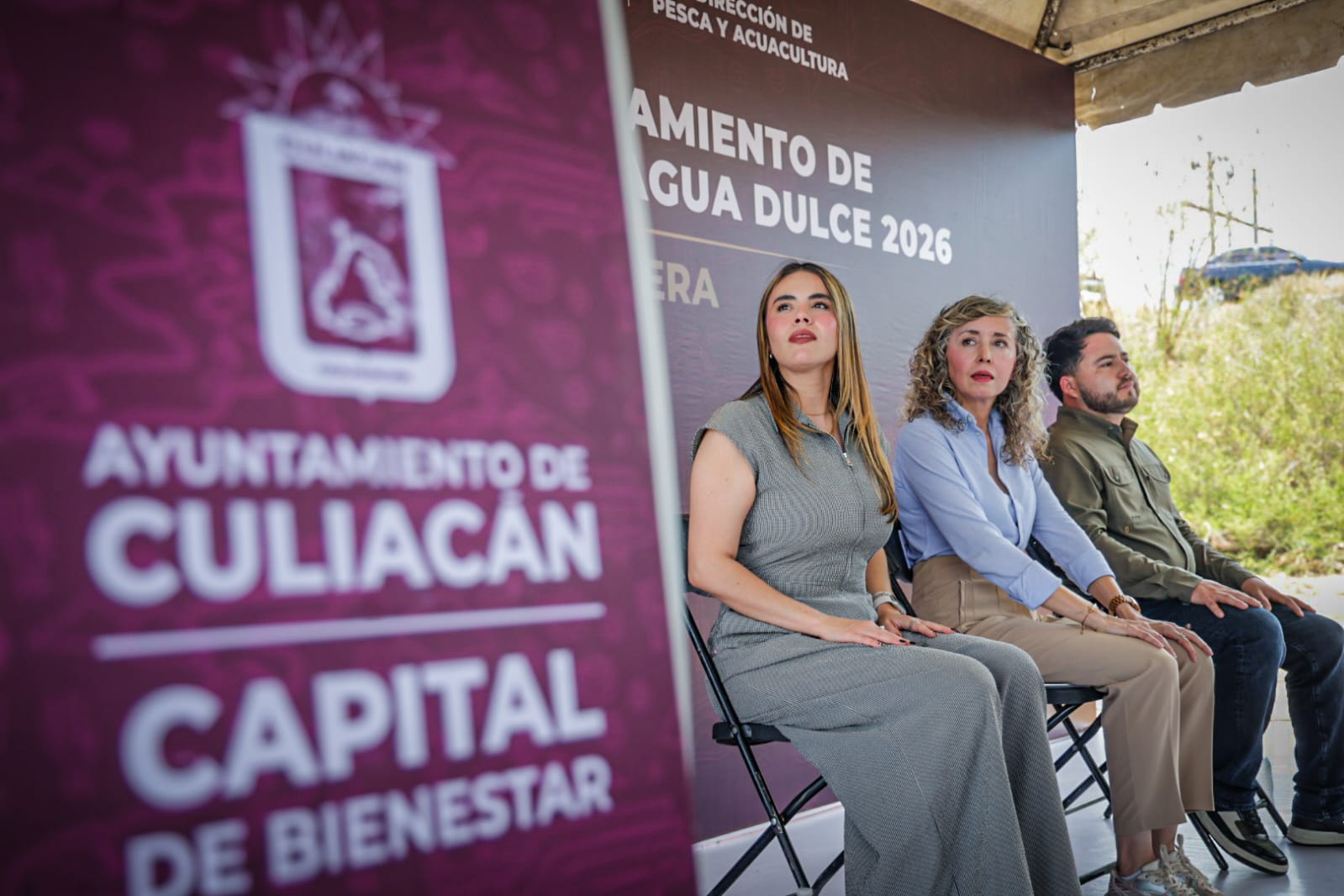 Alcaldesa en Programa de Repoblamiento de Alevines en Embalses de Agua Dulce