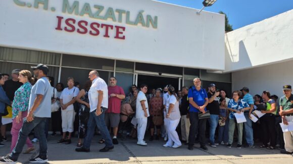 ¡Evacuen, evacuen! Así se vivió el Primer Simulacro Nacional 2026 en la clínica Issste Mazatlán, Sinaloa